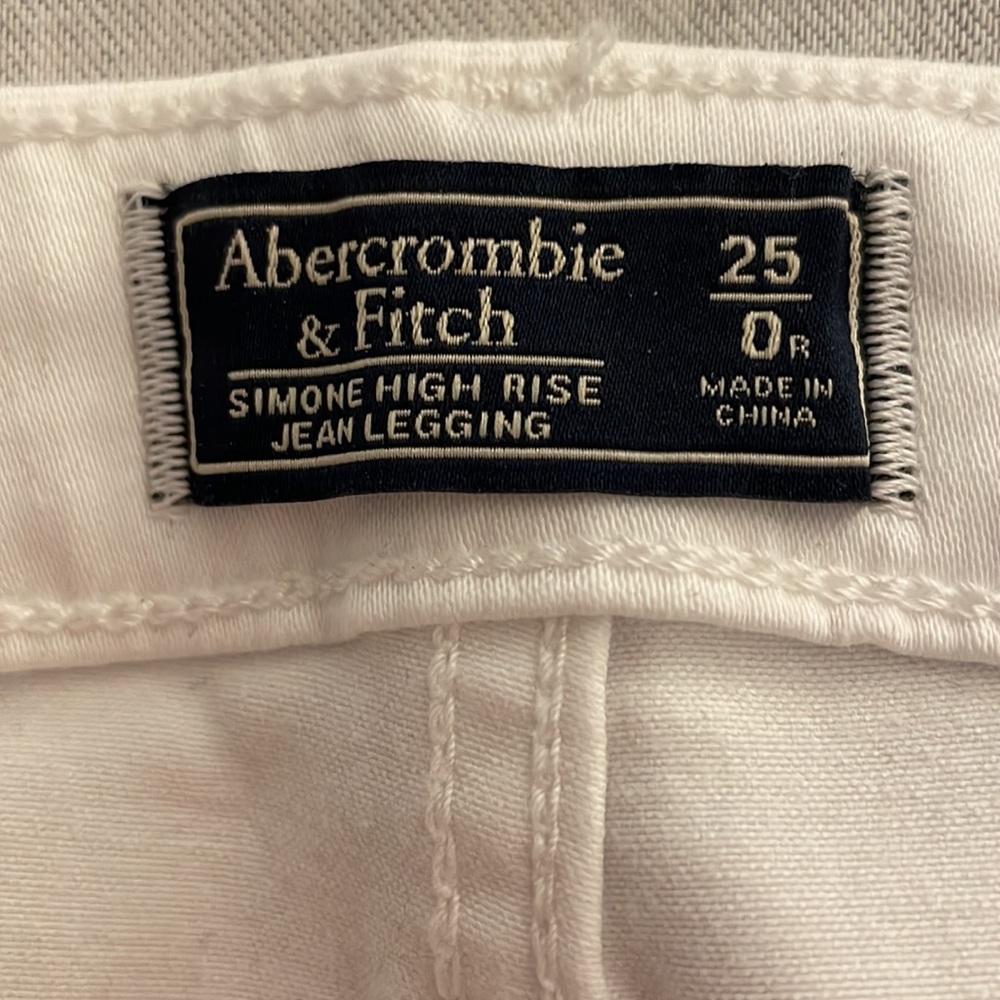 Abercrombie and Fitch Simone High Rise Jean Legging - Picture 3 of 4